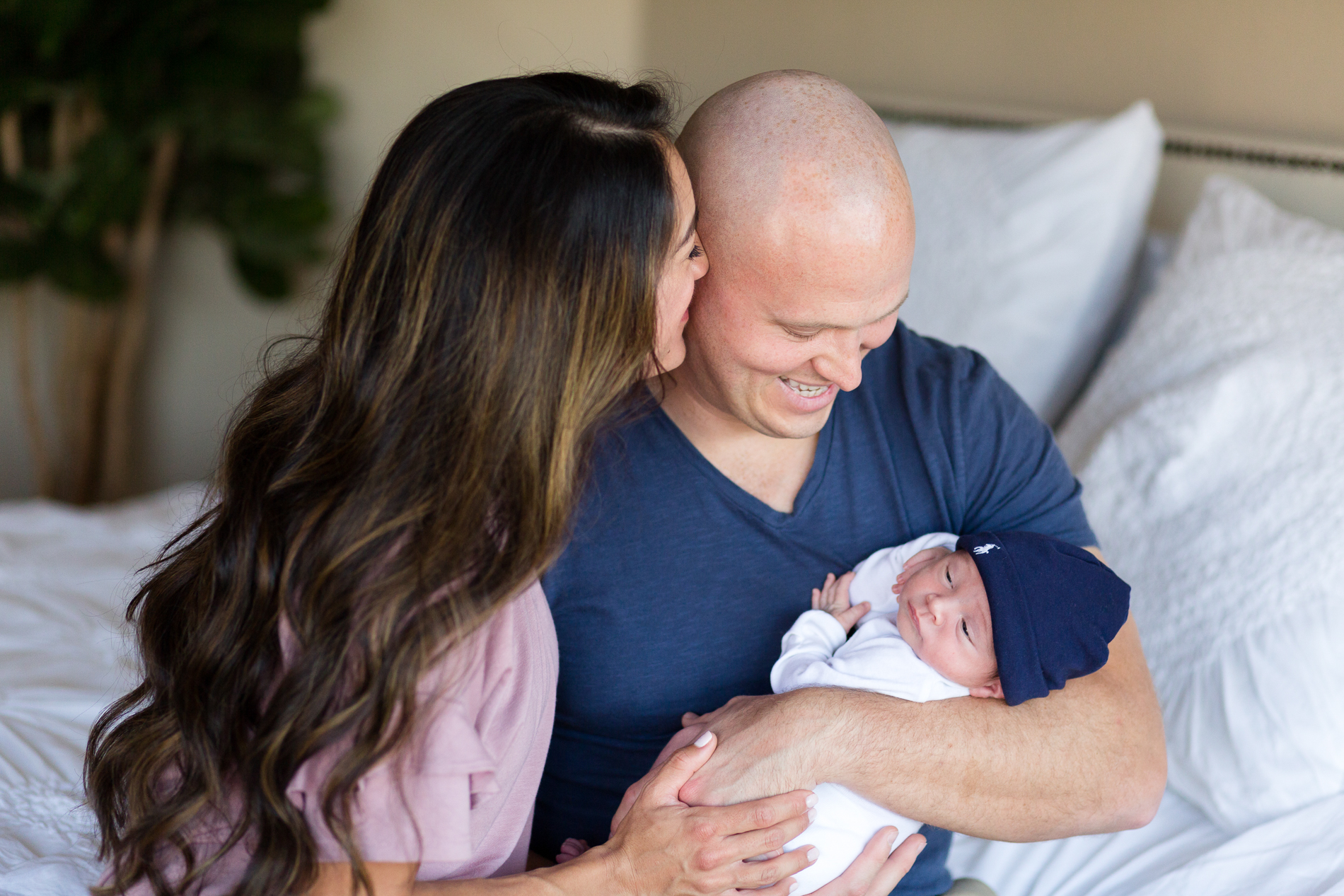 San Diego Lifestyle Newborn Photographer Christine Dammann Photography mom and dad with newborn