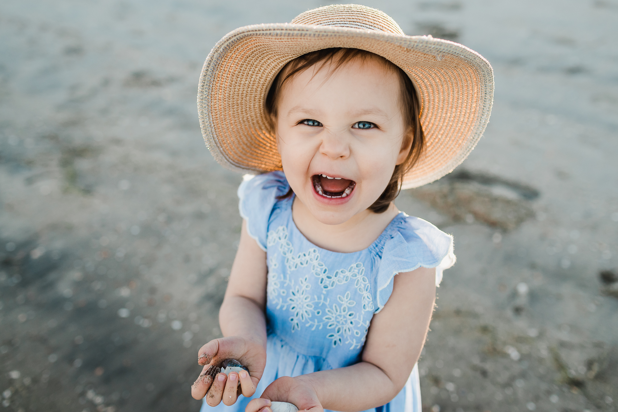 baby moon in san diego catamaran resort and spa photography session